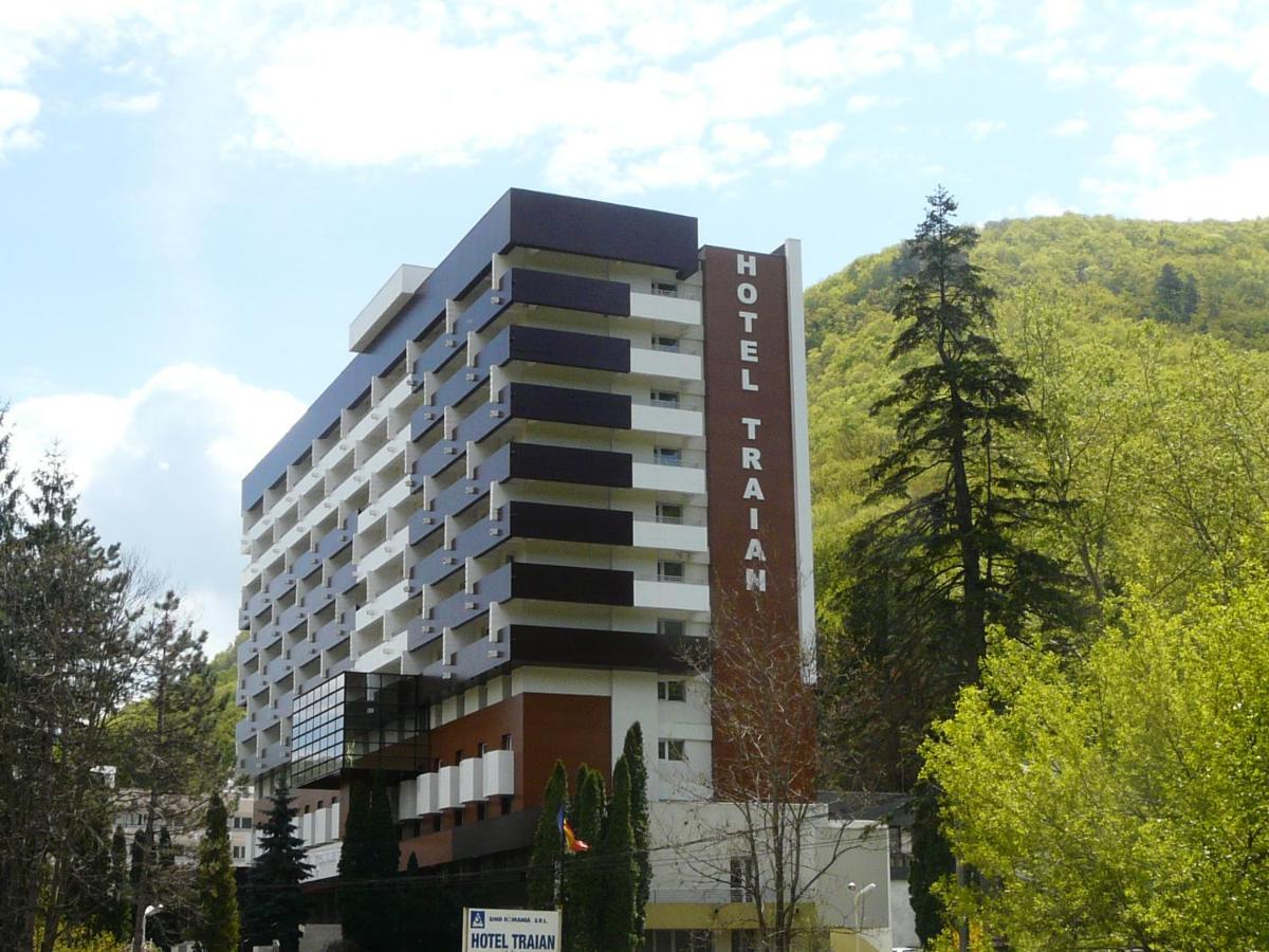 Hotel Traian Caciulata Călimăneşti Buitenkant foto