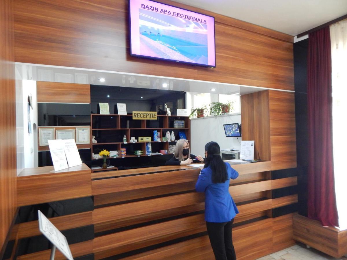 Hotel Traian Caciulata Călimăneşti Buitenkant foto
