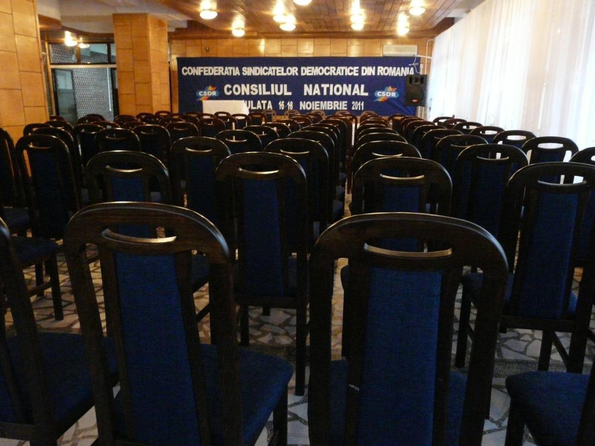 Hotel Traian Caciulata Călimăneşti Buitenkant foto